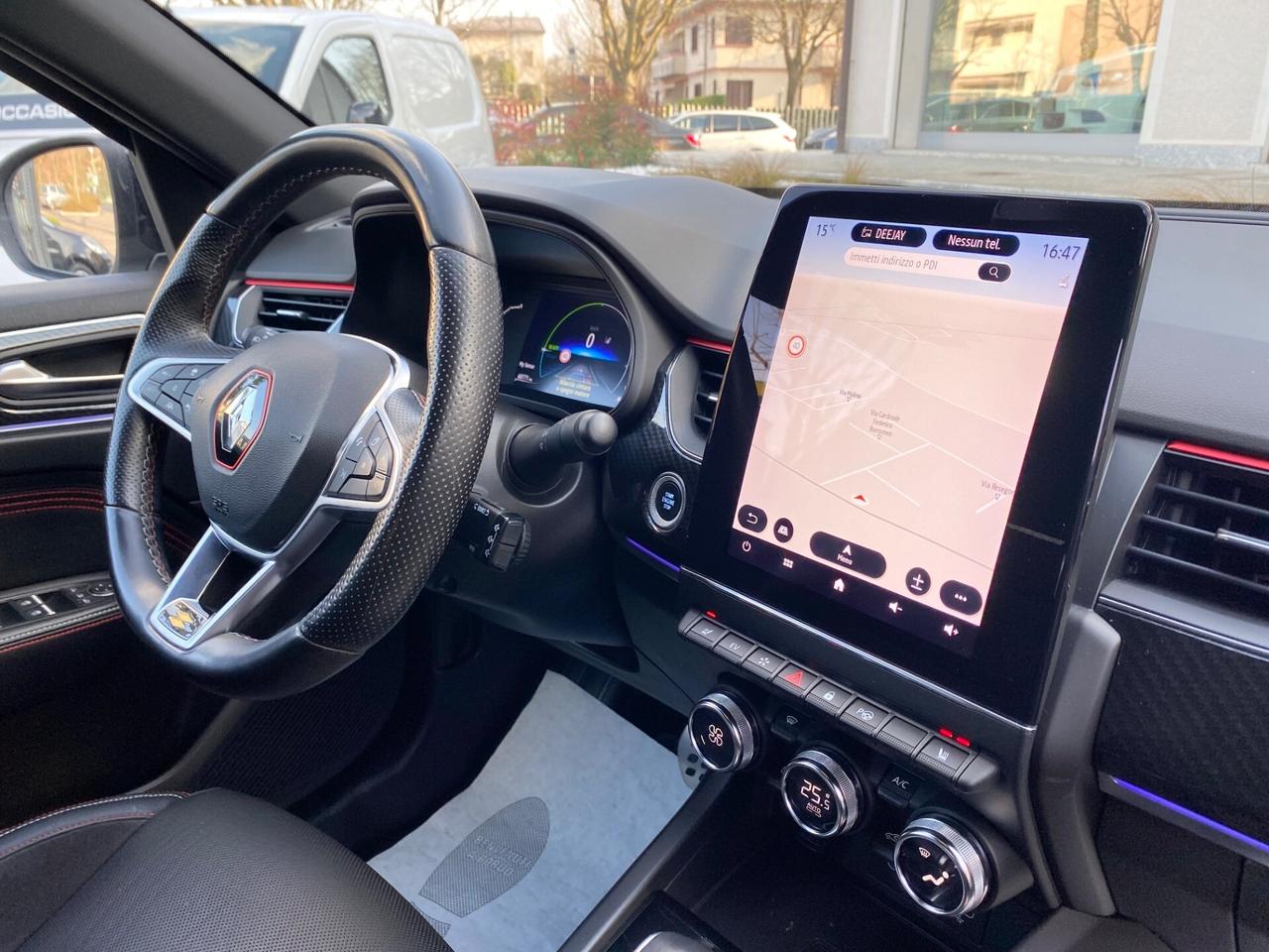 Renault Arkana Hybrid E-Tech 145 CV R.S. Line