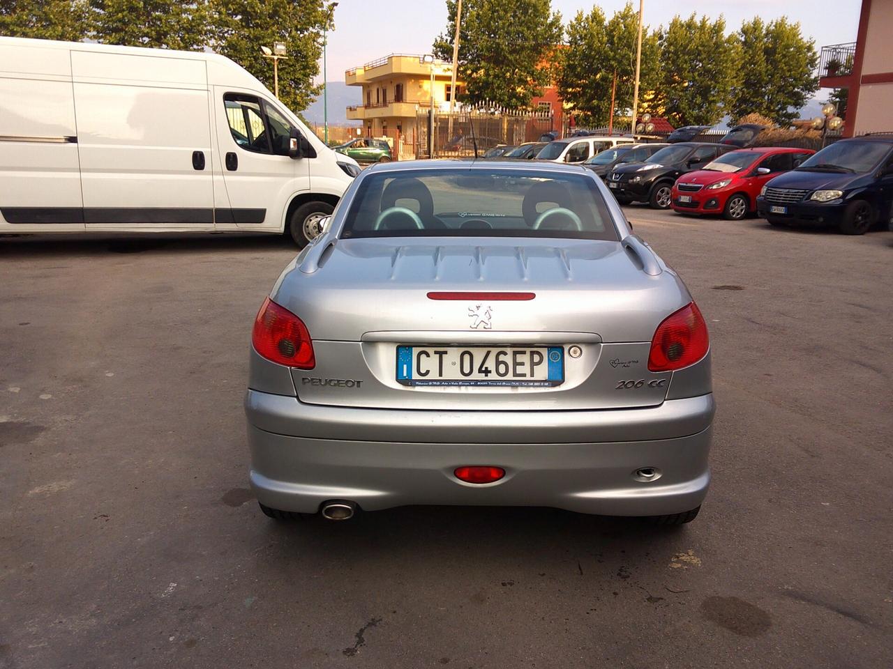 Peugeot 206 1.6 HDi FAP CC Quiksilver CABRIO 05