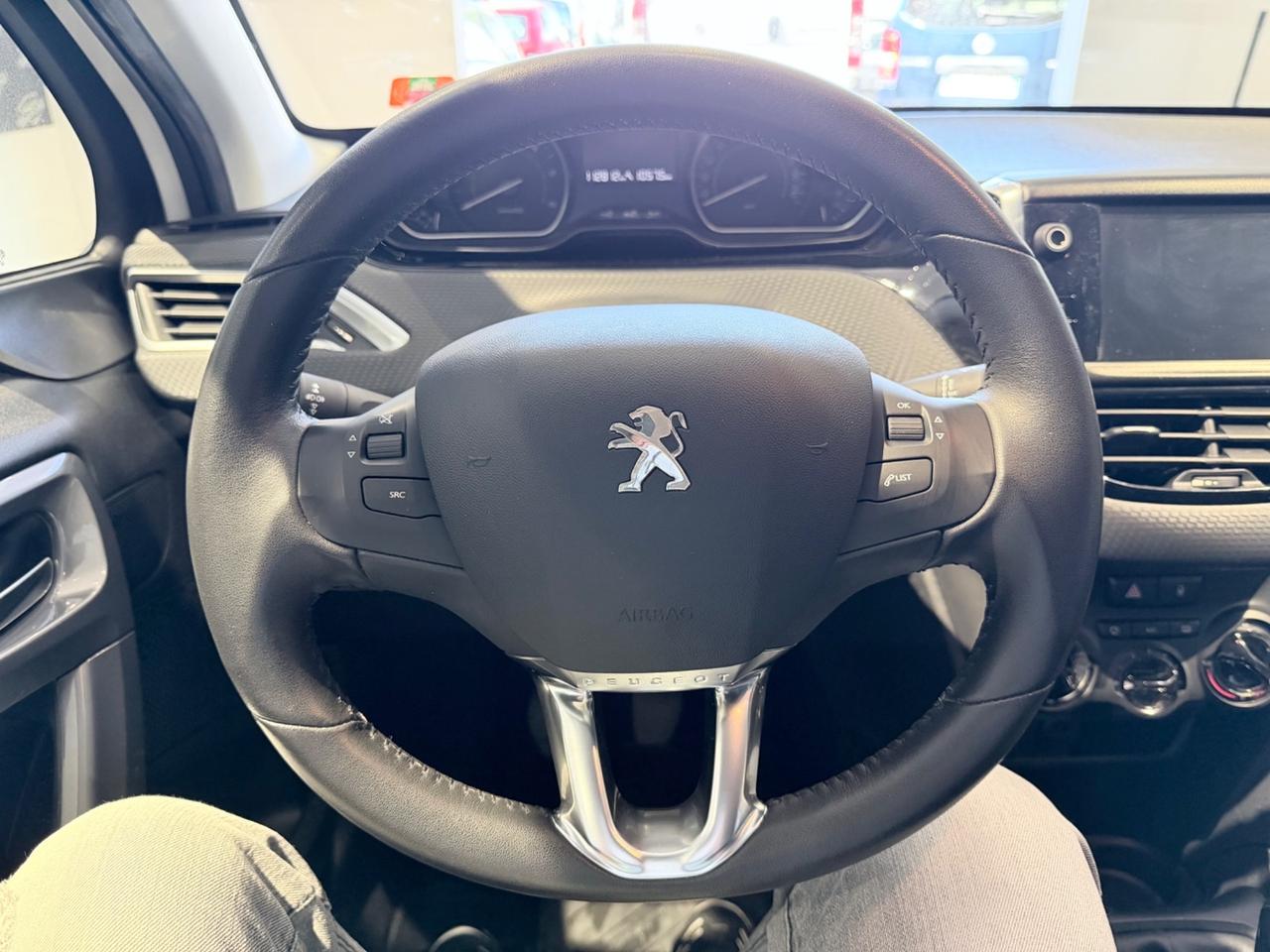 Peugeot 2008 - 2016 BlueHDi 100cv 112000 km
