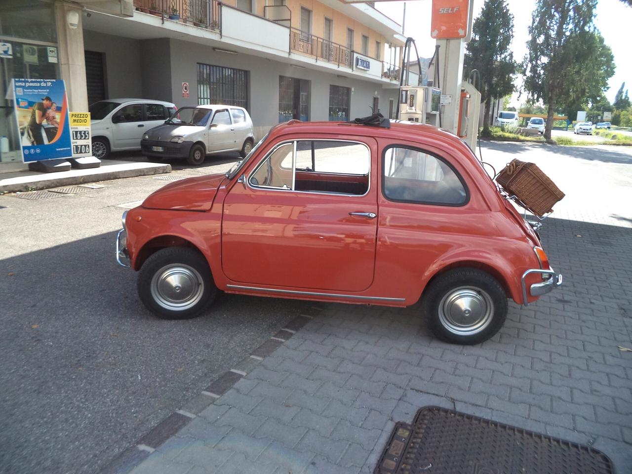 FIAT 500L ORANGE DEL 1970 CON 21000 KM PERFETTA