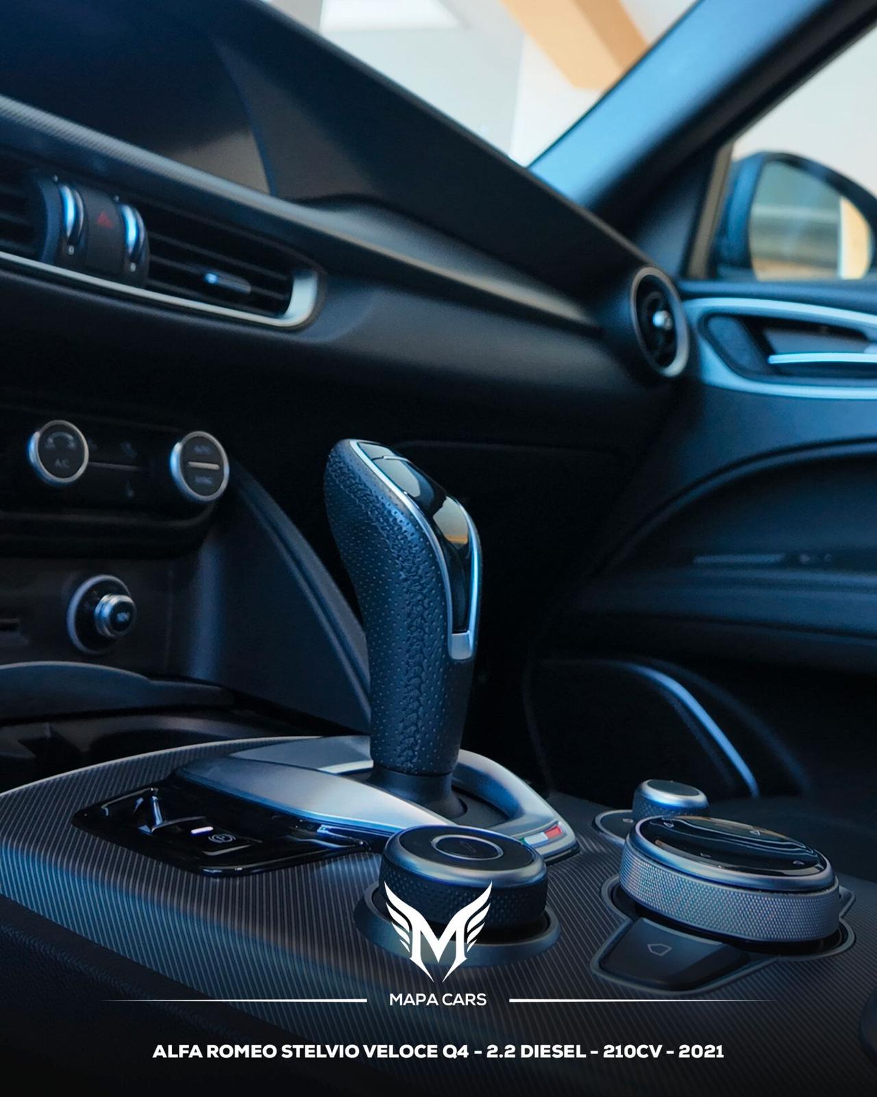 Alfa Romeo Stelvio 2.2 Turbodiesel 210 CV AT8 Q4 Veloce