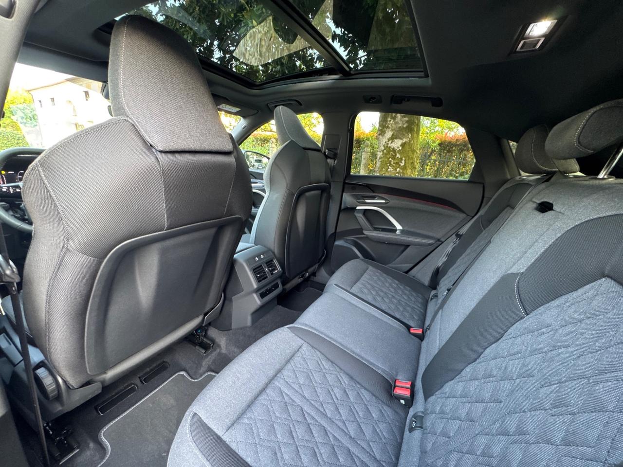 Audi Q5 SPB TDI 150 kW mHEV+ S tronic quattro line edition