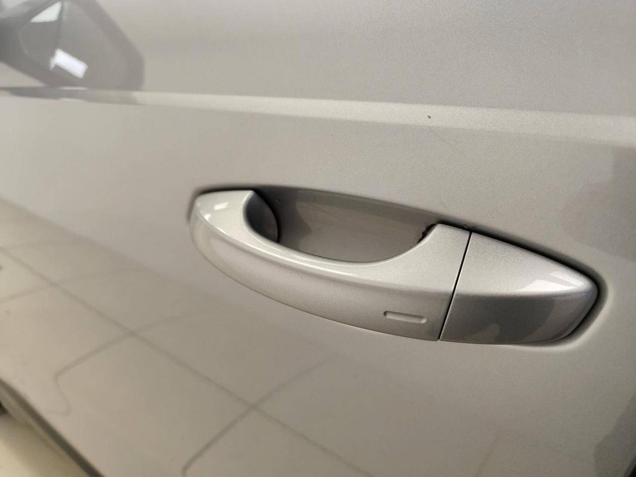 Audi Q3 35 2.0 tdi Business Advanced