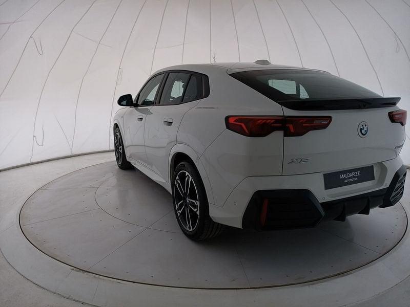 BMW X2 U10 sdrive 18d MSport auto