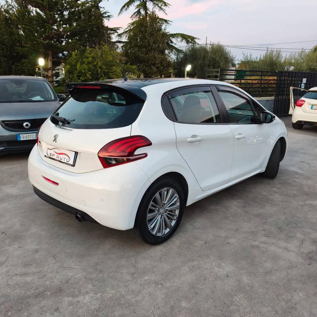 Peugeot 208 BlueHDi 75 OK NEOPATENT