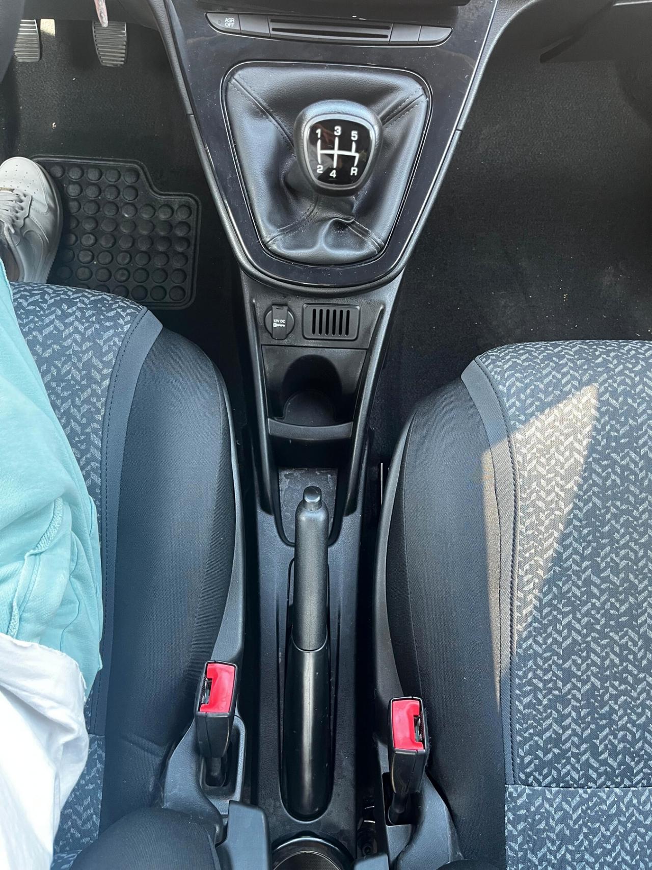 Lancia Ypsilon 1.2 69 CV 5 porte GPL Ecochic Elefantino Blu