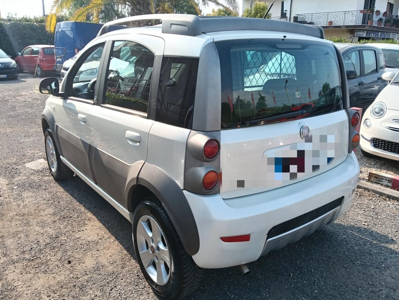 Fiat Panda 1.3 MJT 16V DPF 4x4 Climbing