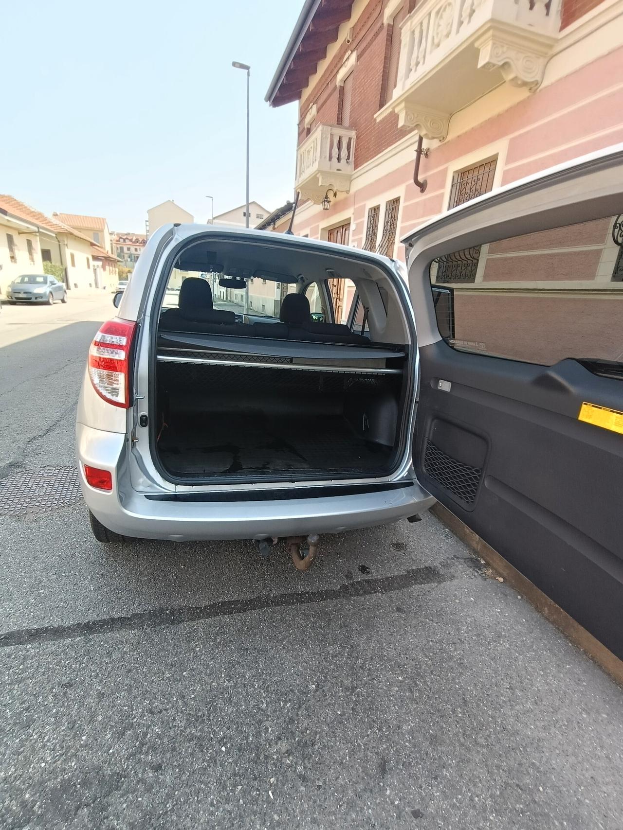 Toyota RAV 4 RAV4 Crossover 2.2 D-4D 150 CV DPF Luxury