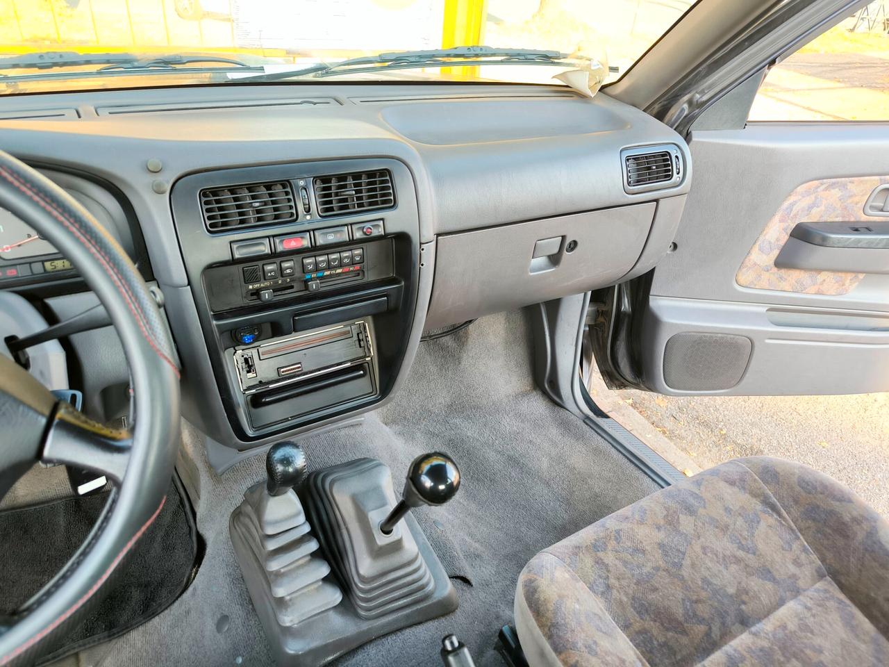 Nissan Pick Up 2.5 TD 4 porte Double Cab Navara