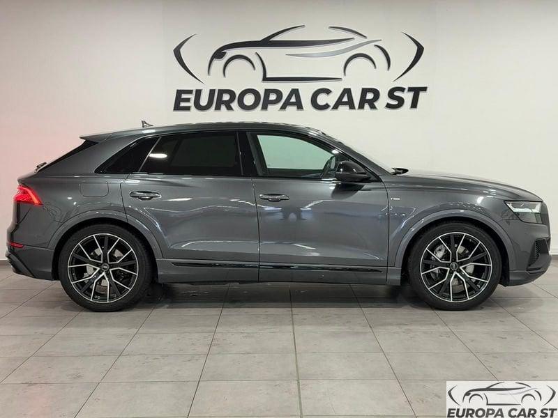 Audi Q8 50 TDI 286cv quattro tiptronic S-line edition