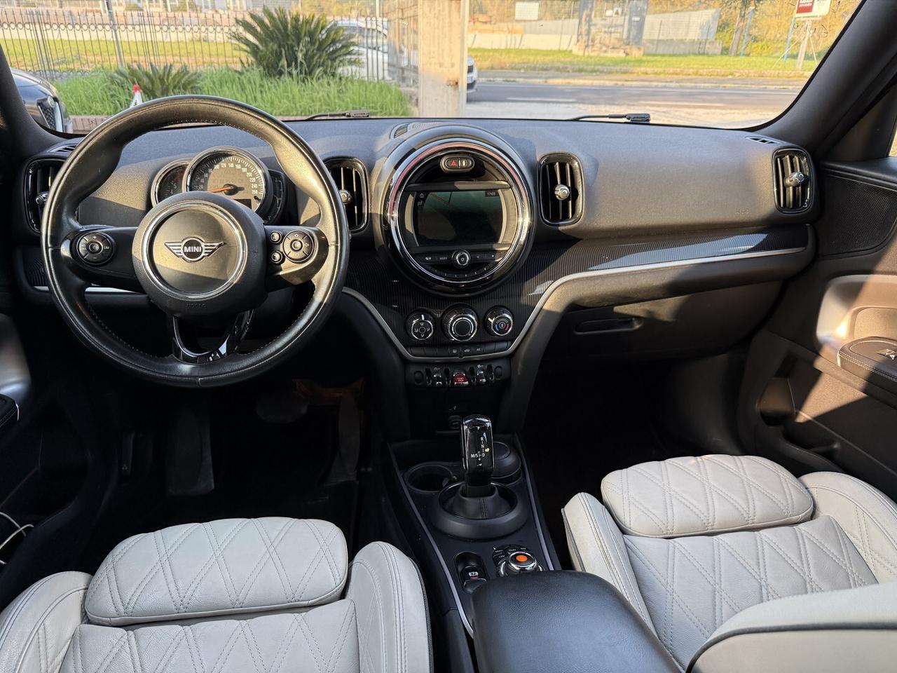 MINI COUNTRYMAN COOPER DIESEL STUPENDA