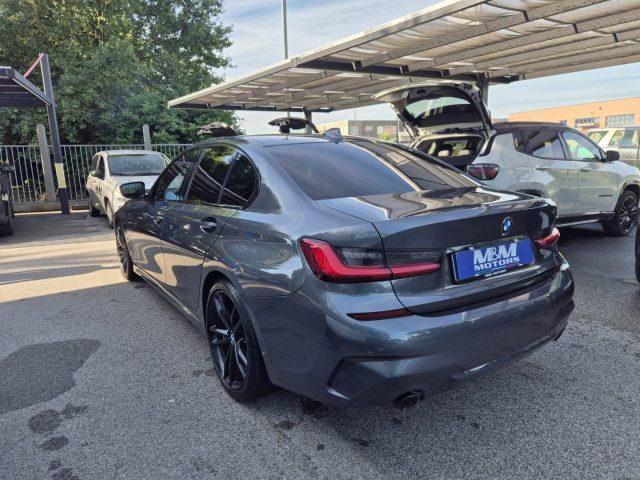 BMW 318 d 48V Auto Msport #BLACK PACK
