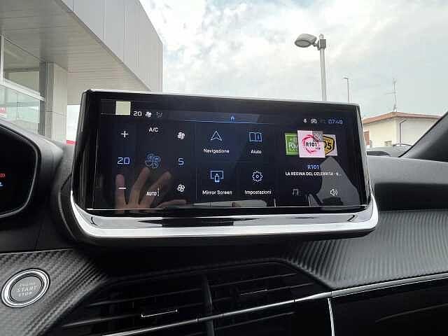 Peugeot 2008 1.2 PureTech 130cv EAT8 ALLURE KM ZERO