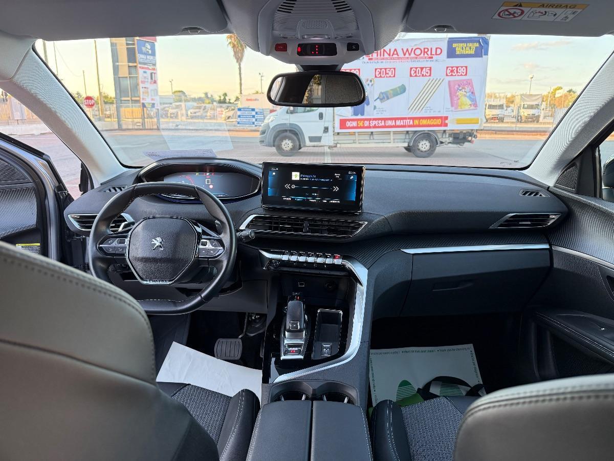 PEUGEOT - 3008 - BlueHDi 130 EAT8 S&S Allure