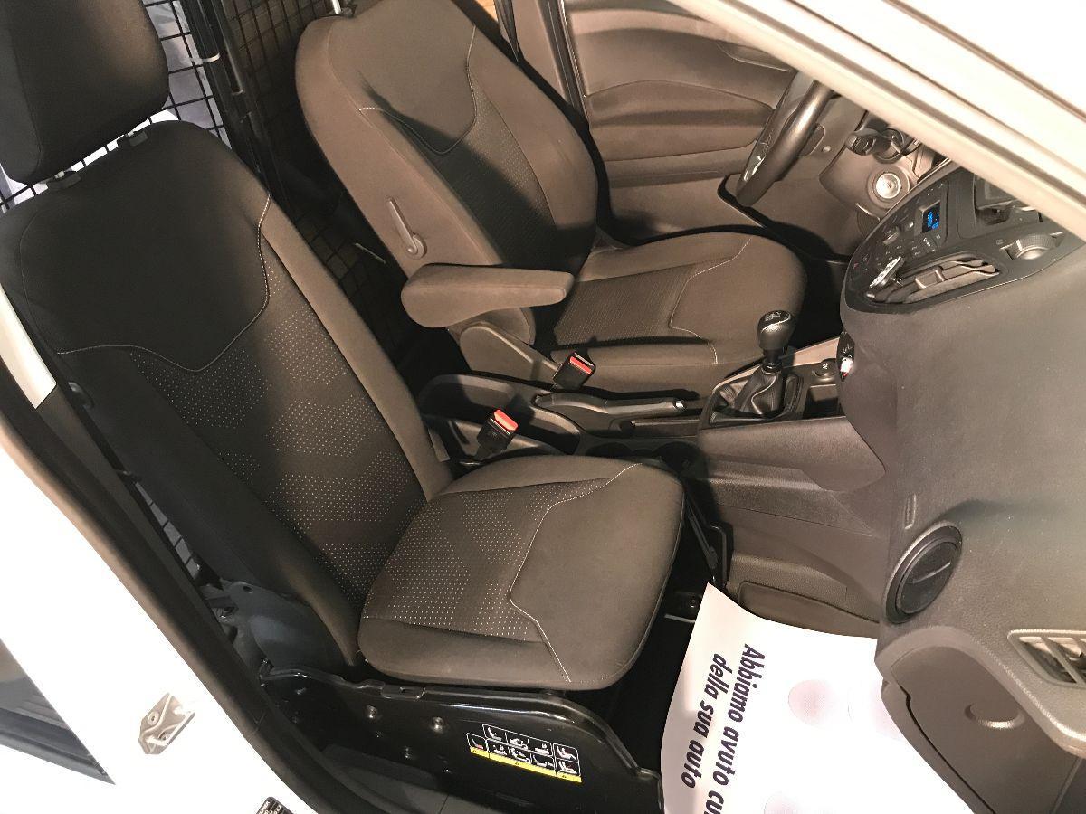 FORD TRANSIT COURIER VAN 1.0 100CV