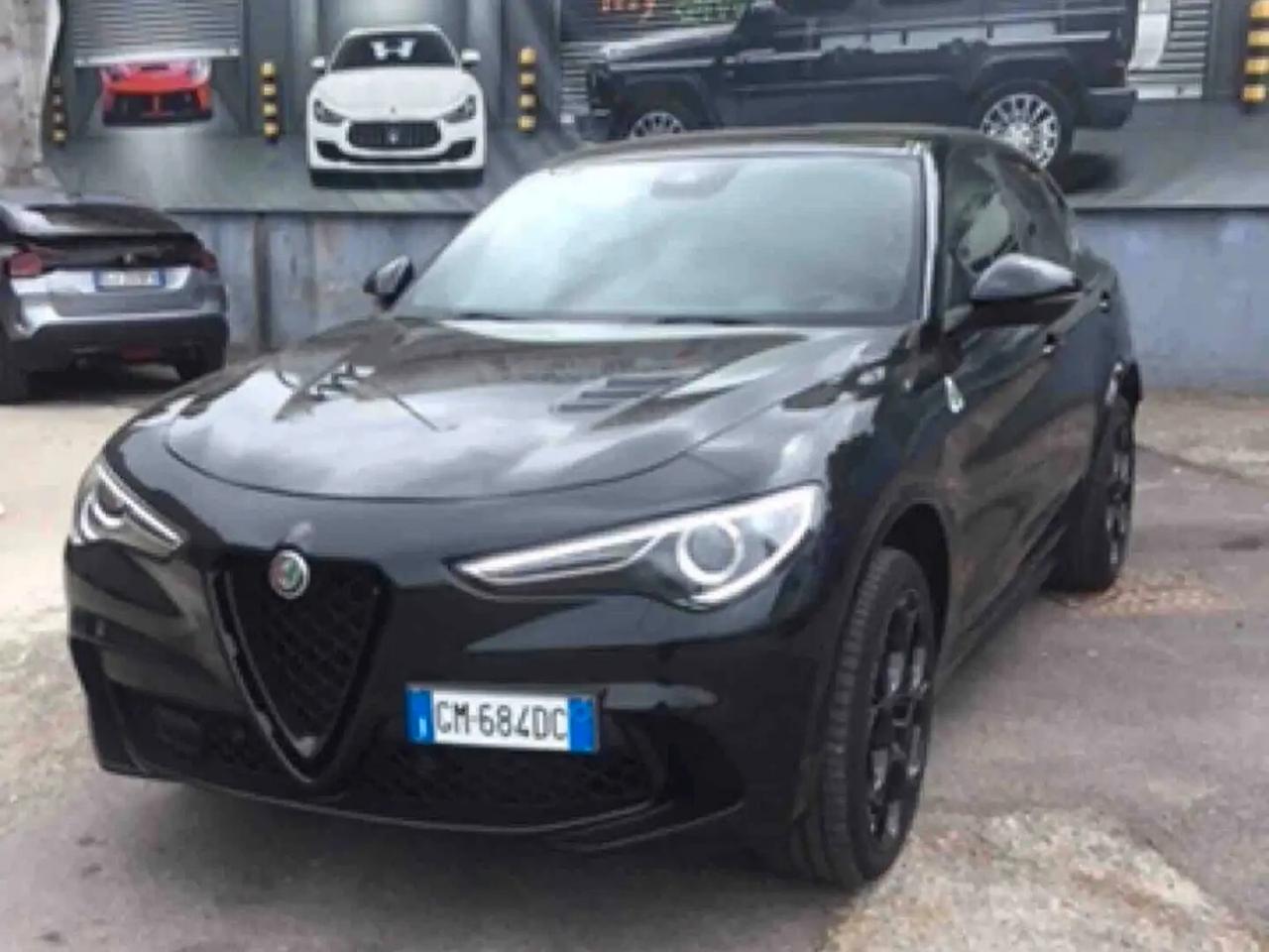 Alfa Romeo Stelvio 2.9 Bi-Turbo V6 510 CV AT8 Quadrifoglio