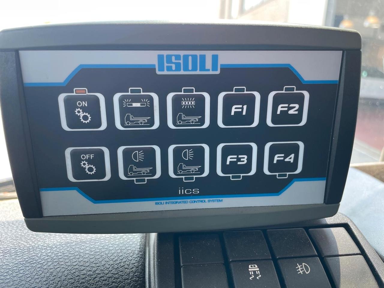 Iveco Eurocargo 120El22P Pas Carro Atrezzi Isoli Slide-D + Gru Fassi