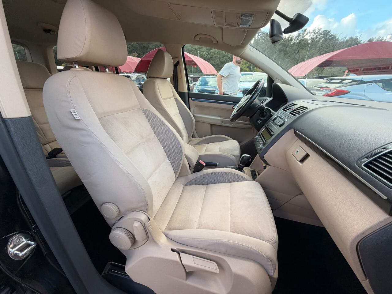 Volkswagen Touran 1.4 TSI DSG NO FINANZIAMENTO
