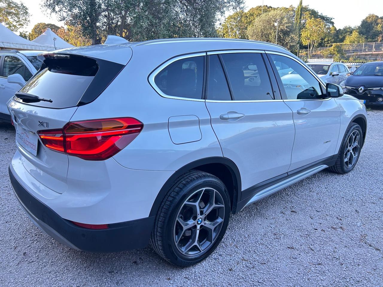 Bmw X1 sDrive18d *100000KM* FULL NAVI TETTO