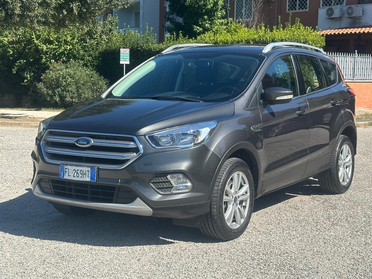 Ford Kuga 1.5 TDCI 120 CV S&S 2WD Titanium