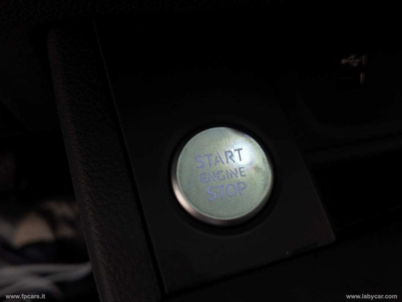 AUDI A4 30 TDI/136CV S tronic S line edition
