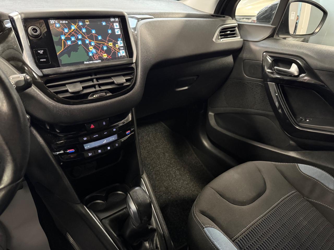 Peugeot 208 1.4 HDi 68 CV 5 porte Allure Ok Neopatentati