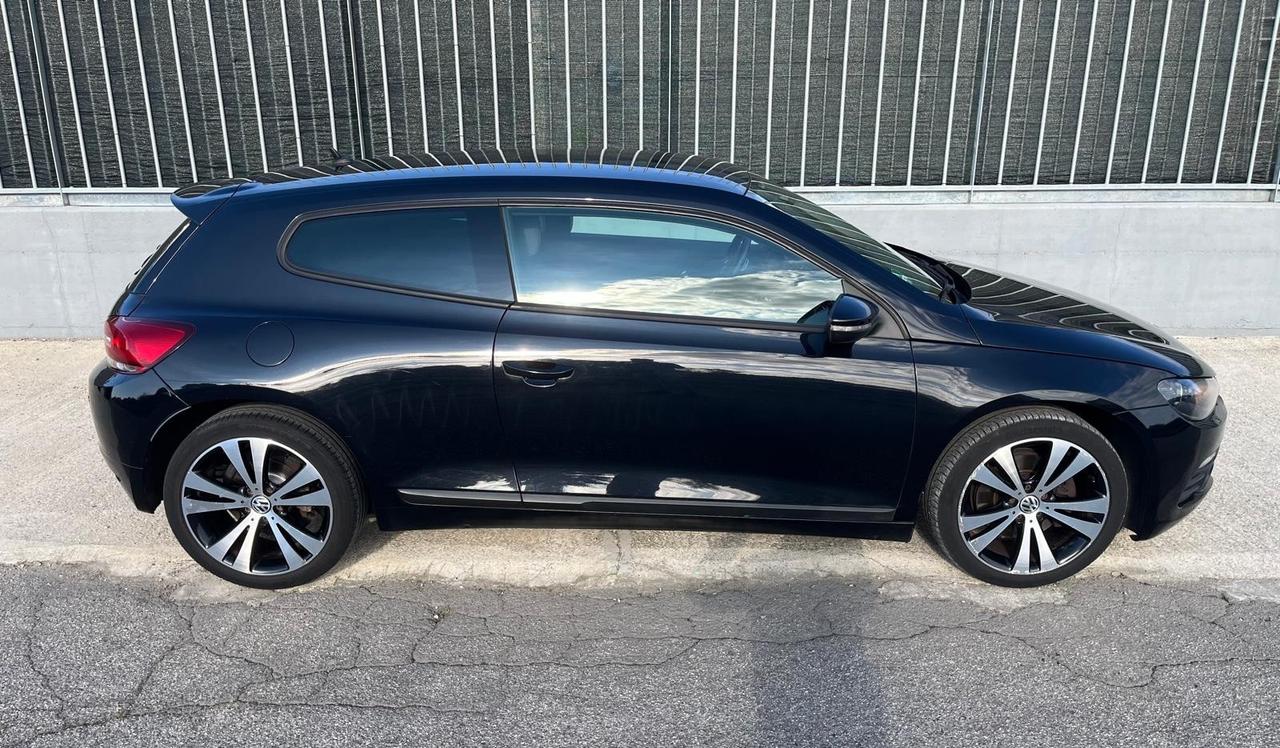 Volkswagen Scirocco 2.0 TSI - 210cv