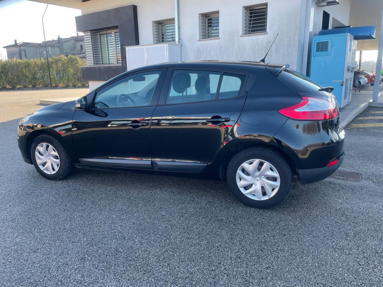 Renault Mégane 1.5 dCi ok x neo pat anno 2013