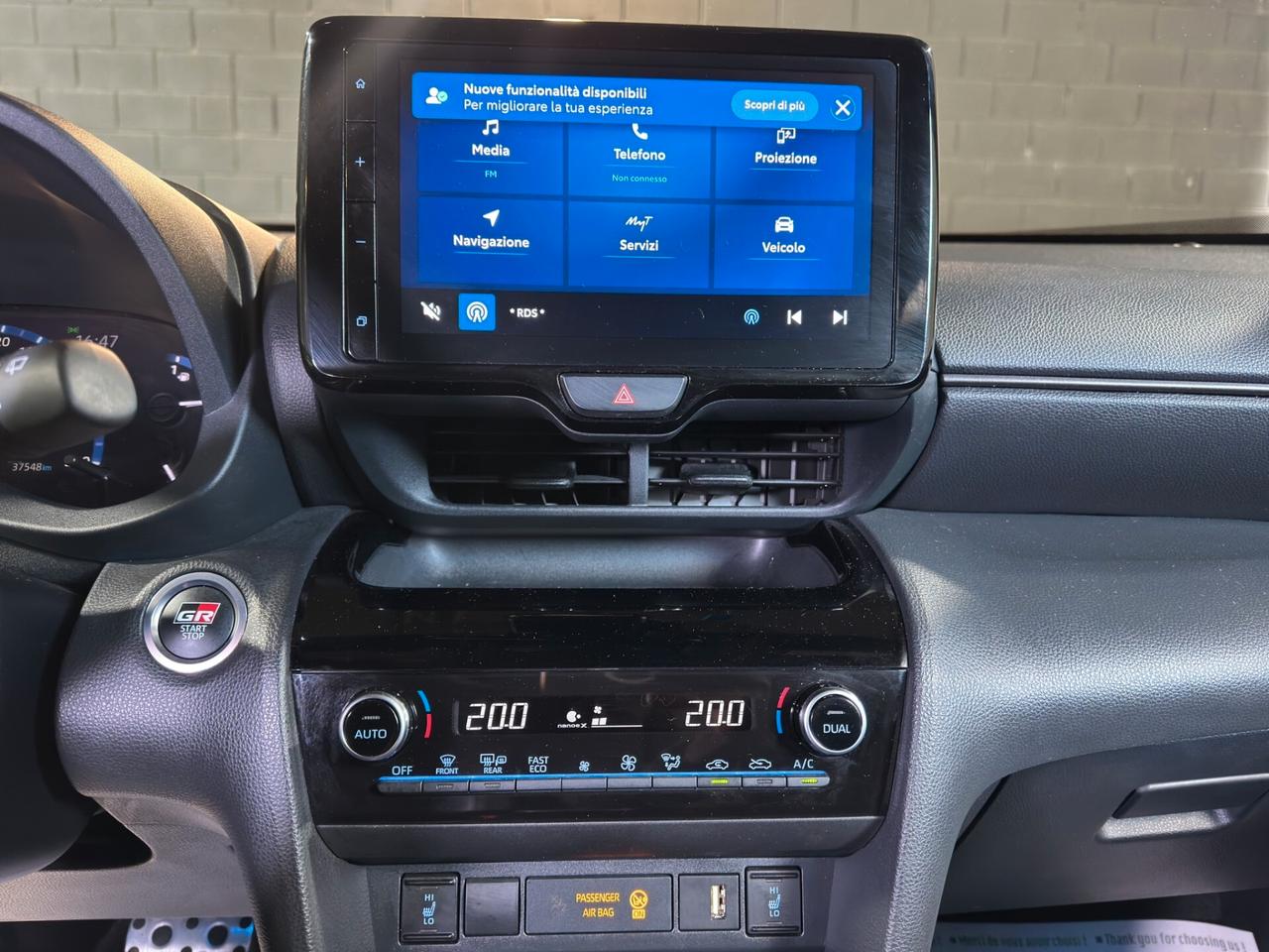 Toyota Yaris Cross 1.5 Hybrid 5p. E-CVT GR SPORT Black Sky