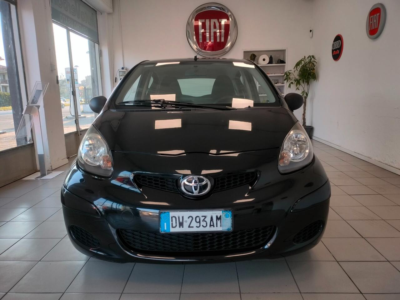 Toyota Aygo 1.0 12V VVT-i 5 porte