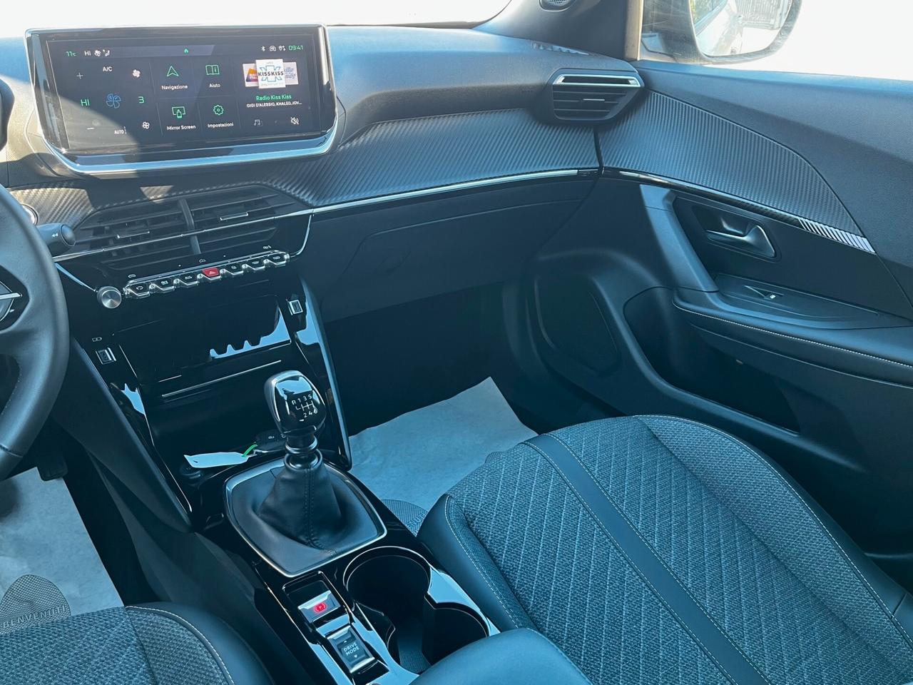 Peugeot 2008 PureTech 100 S&S Allure