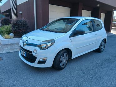Renault Twingo 1.2 night & day unico prop tua a € 158 mese
