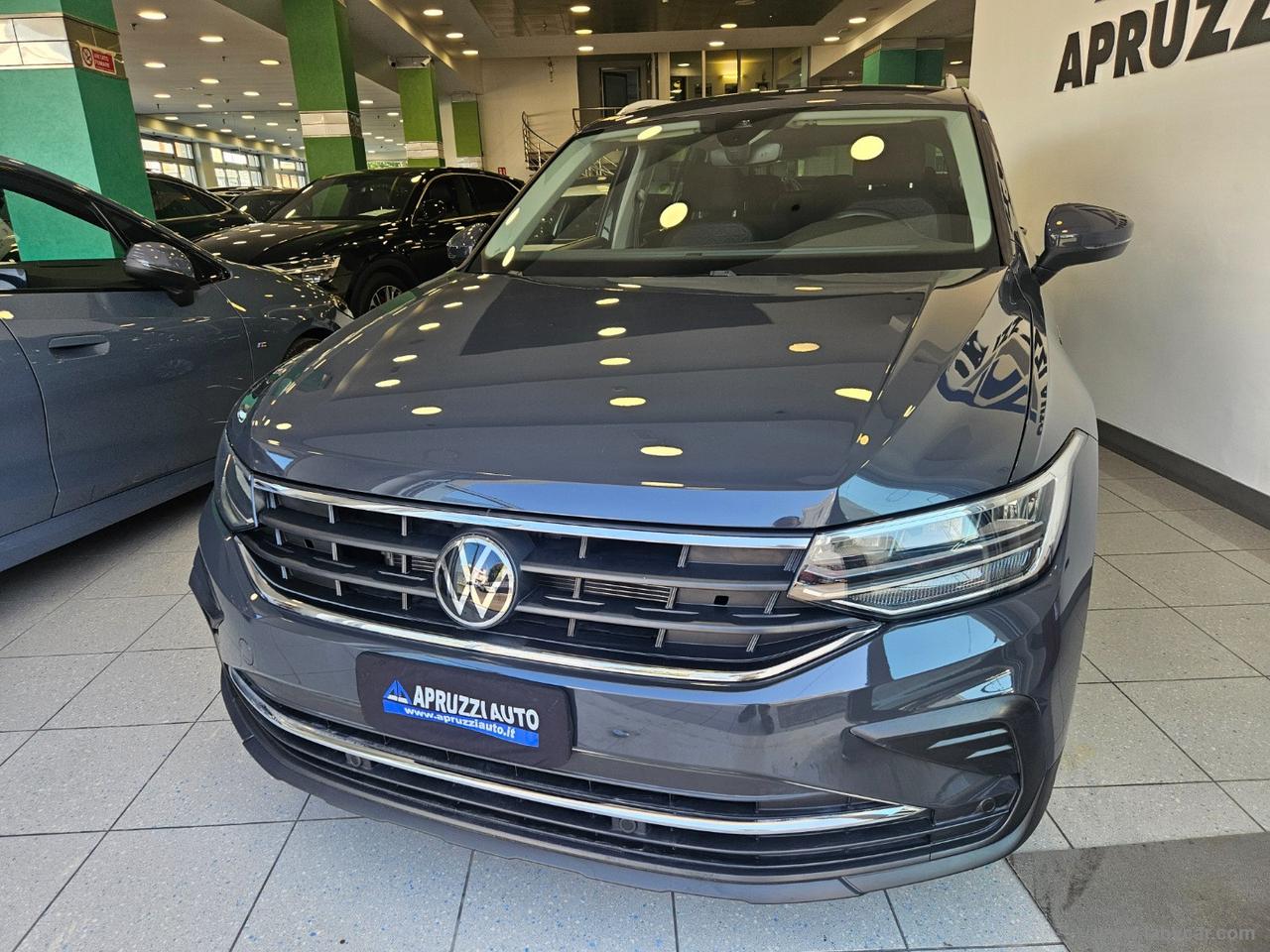 VOLKSWAGEN Tiguan 2.0 TDI 150CV SCR DSG Life