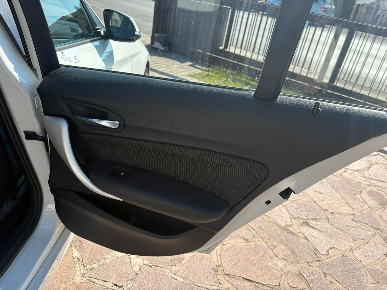 Bmw 116 116d 5p. Business