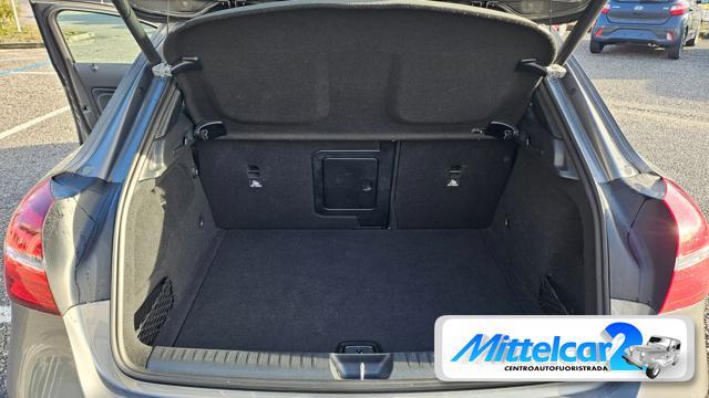 MERCEDES-BENZ GLA 220 Automatic 4Matic Sport