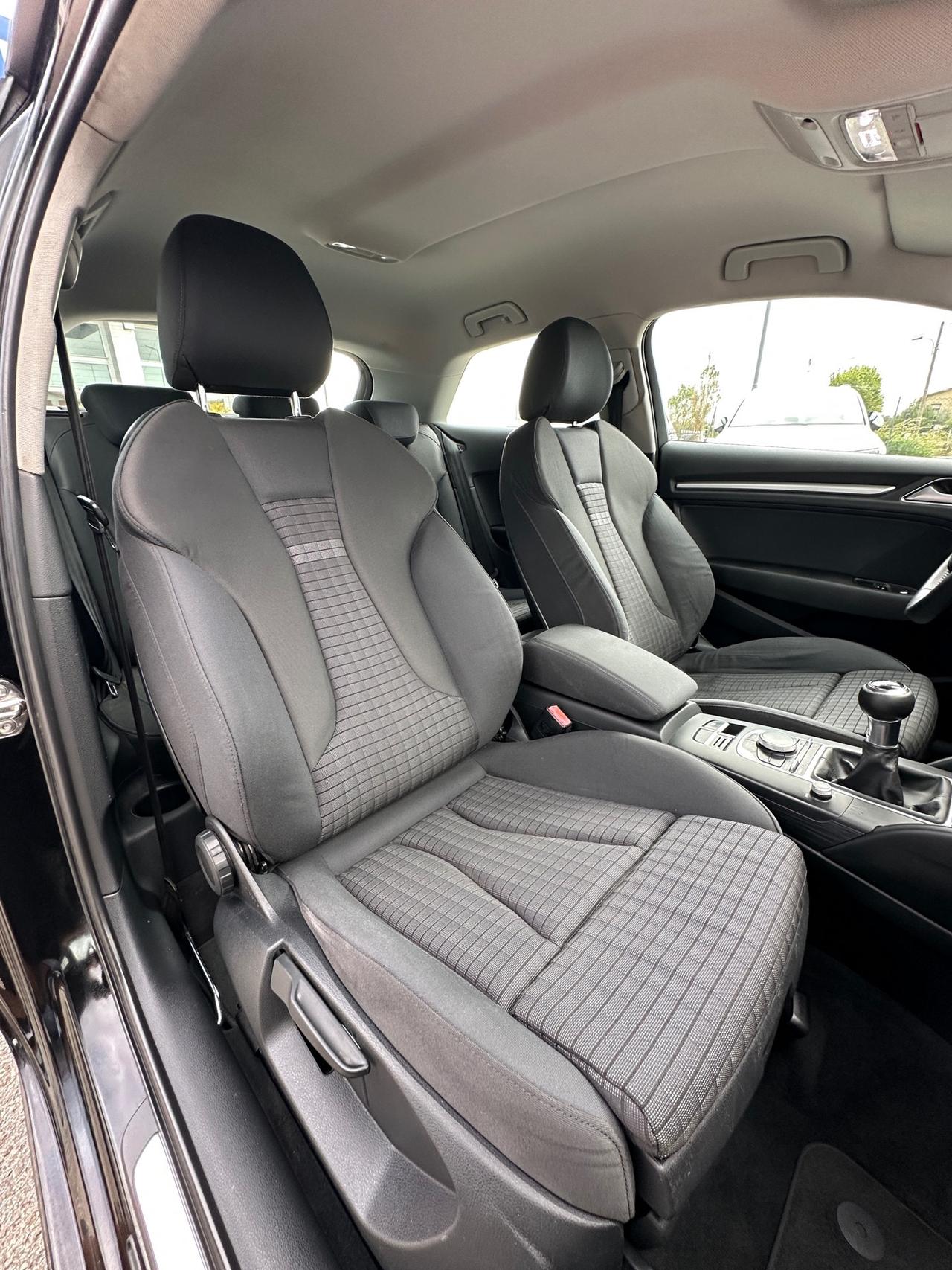 Audi A3 1.6 TDI Ambition - 2015