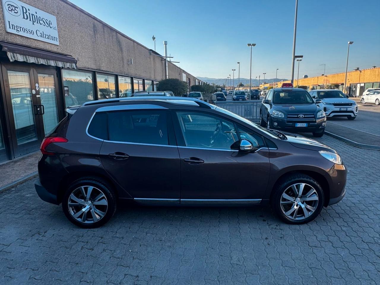 Peugeot 2008 1.6 e-HDi 92 CV Stop&Start urban cross