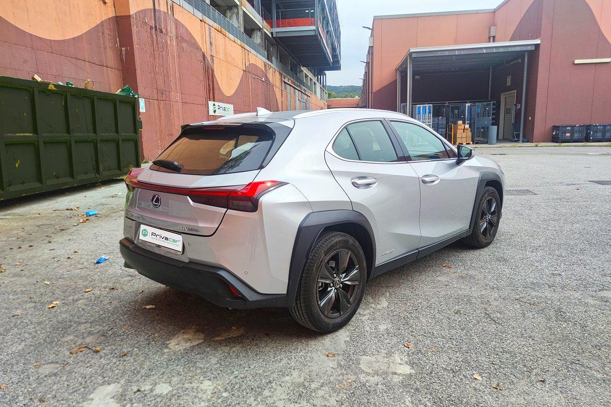 LEXUS UX Hybrid Executive