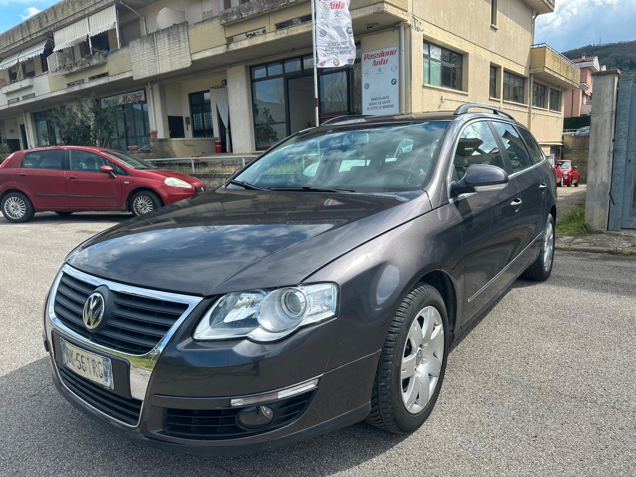 Volkswagen Passat 2.0 TDI DPF Var. Comfortline