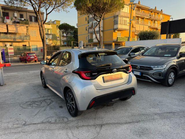 TOYOTA Yaris 1.0 5 porte Trend