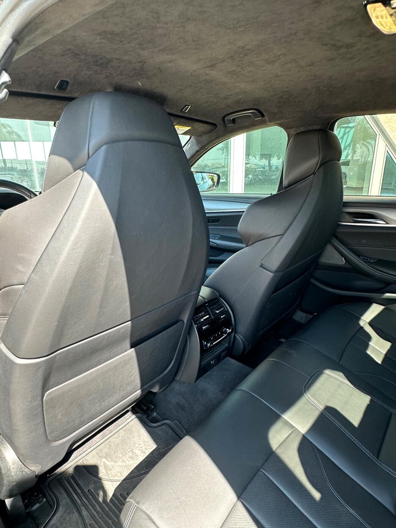 BMW M5 4.4 V8 600cv offerta T-Stock prezzo imperdibile