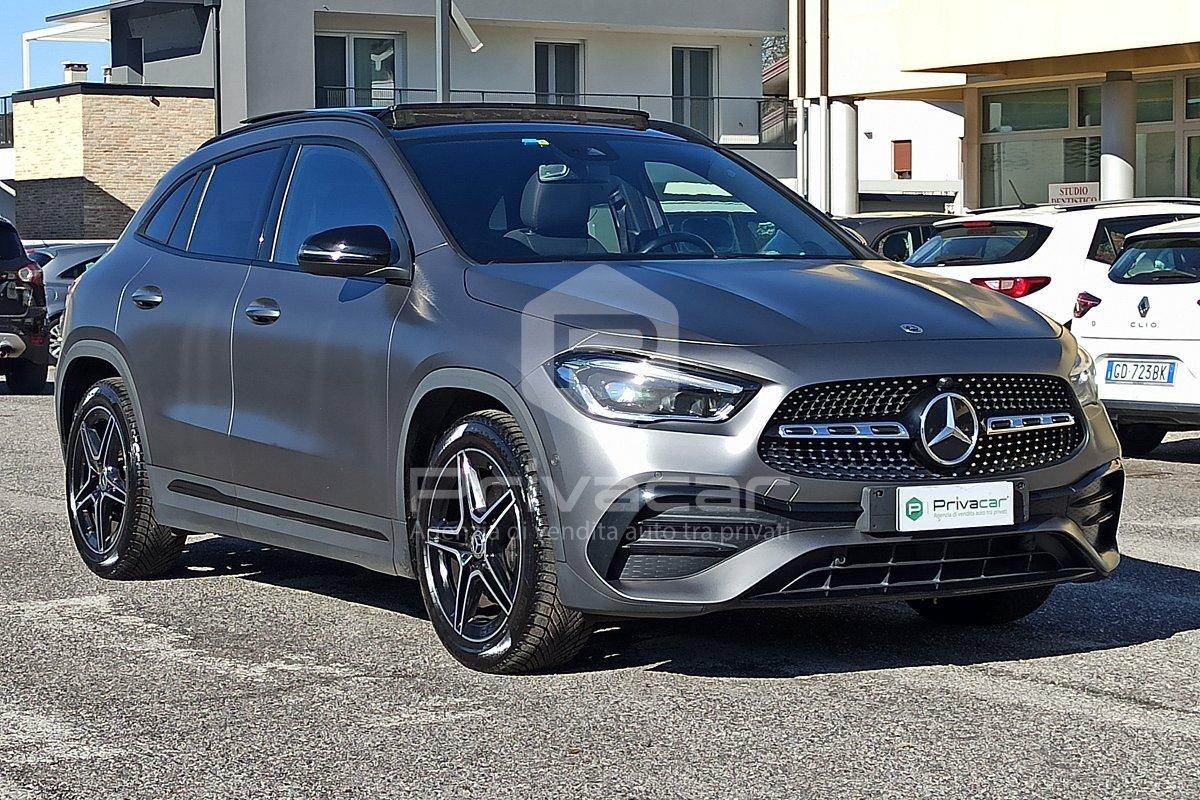 MERCEDES GLA 200 d Automatic 4Matic Premium