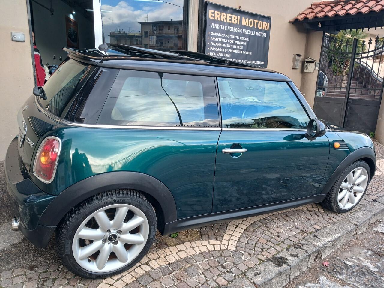 Mini Cooper Automatico Garantito