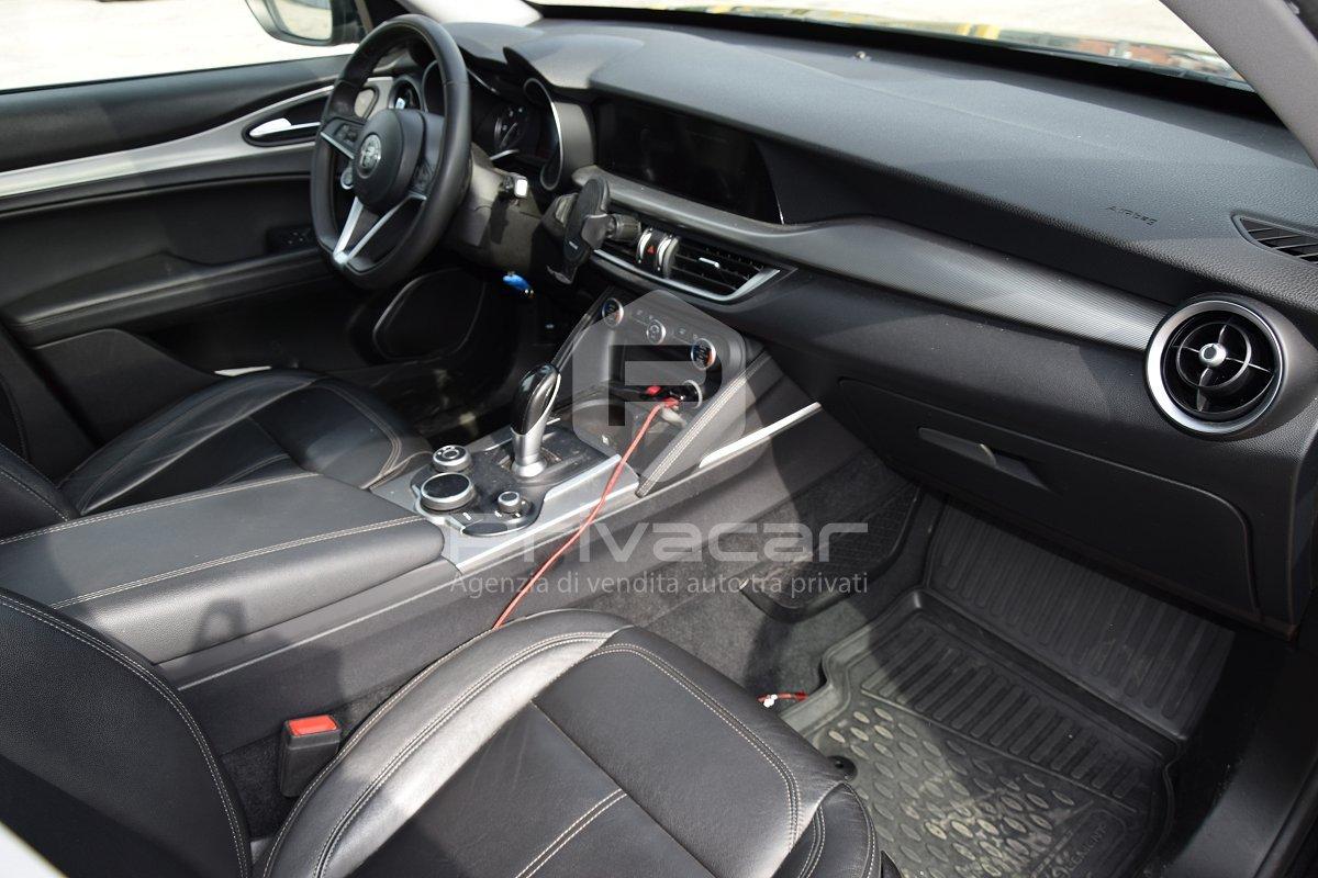 ALFA ROMEO Stelvio 2.2 Turbodiesel 210 CV AT8 Q4 Executive