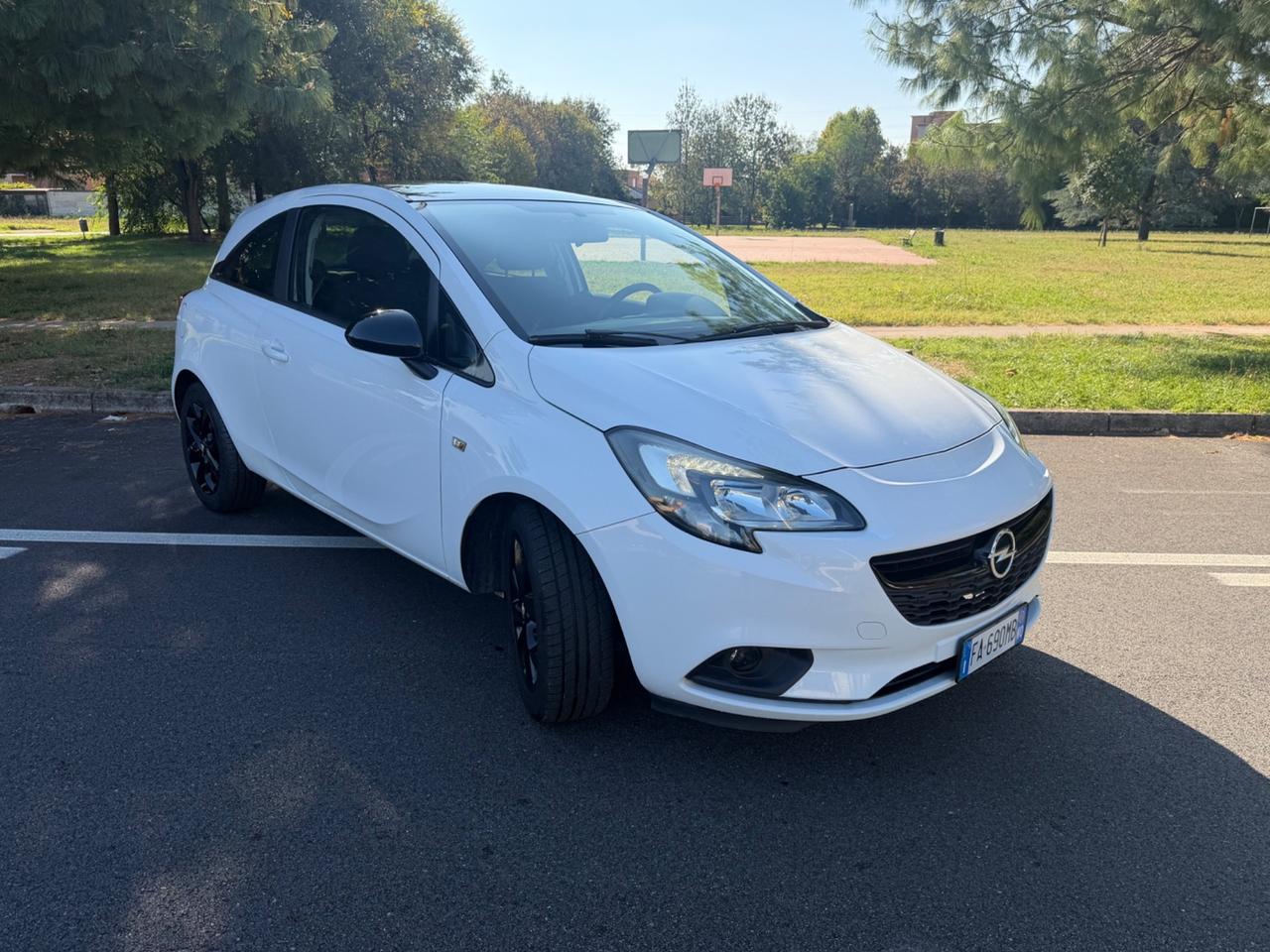 Opel Corsa 1.4 90CV GPL Tech Coupé b-Color