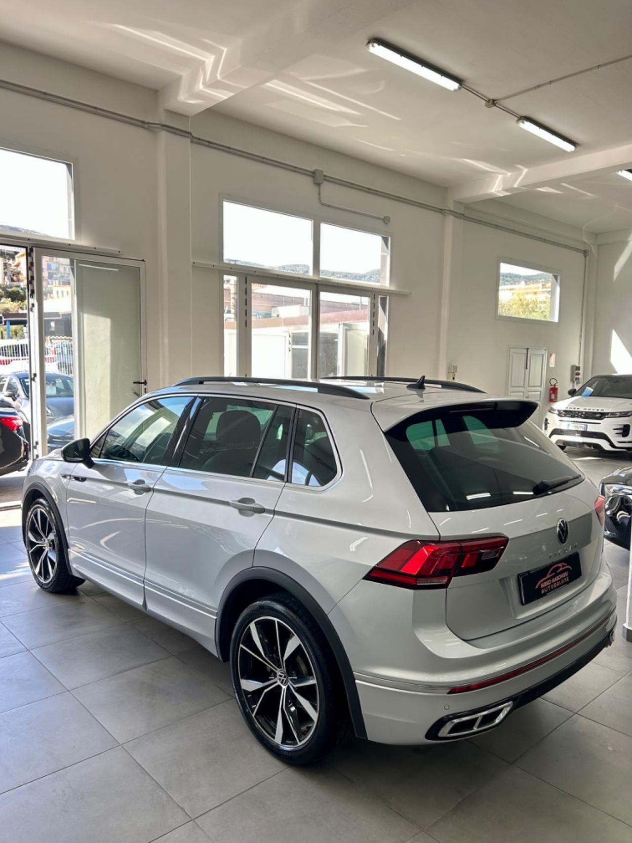 VW Tiguan 2.0 150 CV DSG R-Line FINANZIABILE