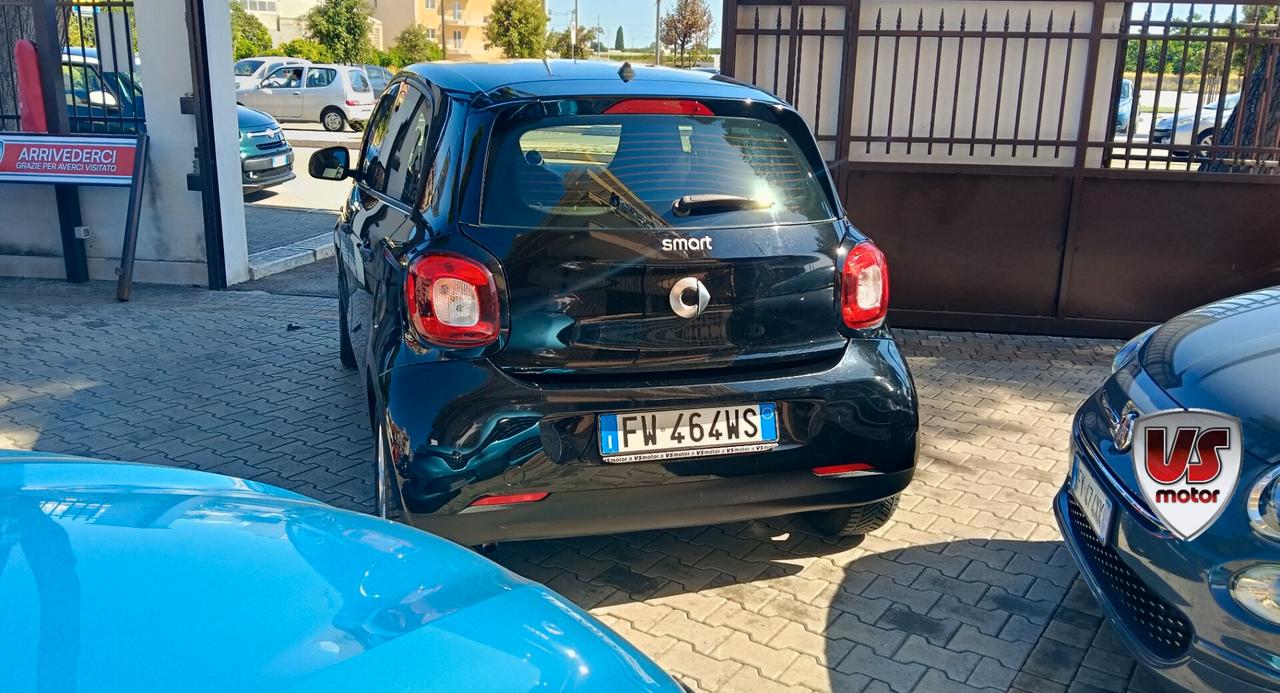 SMART FORFOUR AUTO -PREZZO PROMO!
