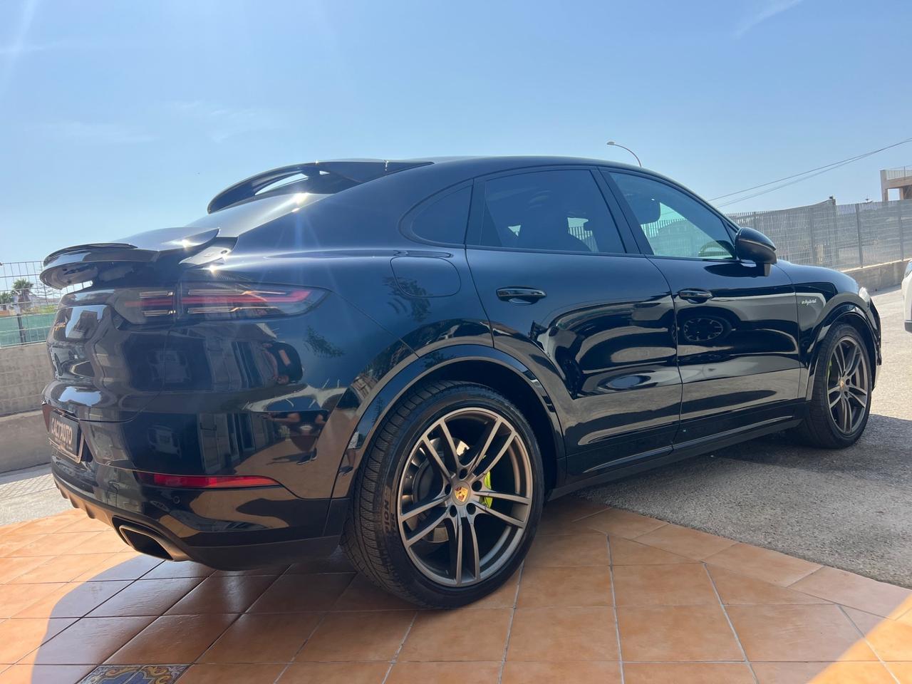 Porsche Cayenne Coupé 3.0 V6 E-Hybrid