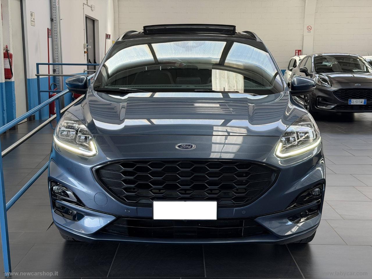 FORD Kuga 2.5 Full Hybrid 190 CVT 2WD ST-Line