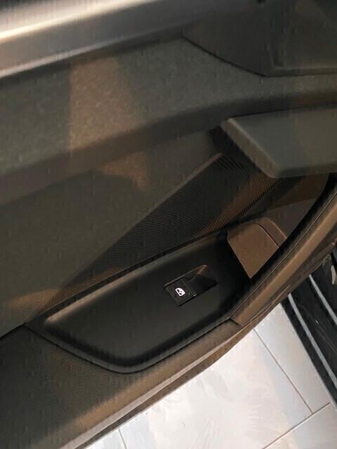 Audi A3 SPB 2.0 TDI 116cv S TRONIC LINE EDITION